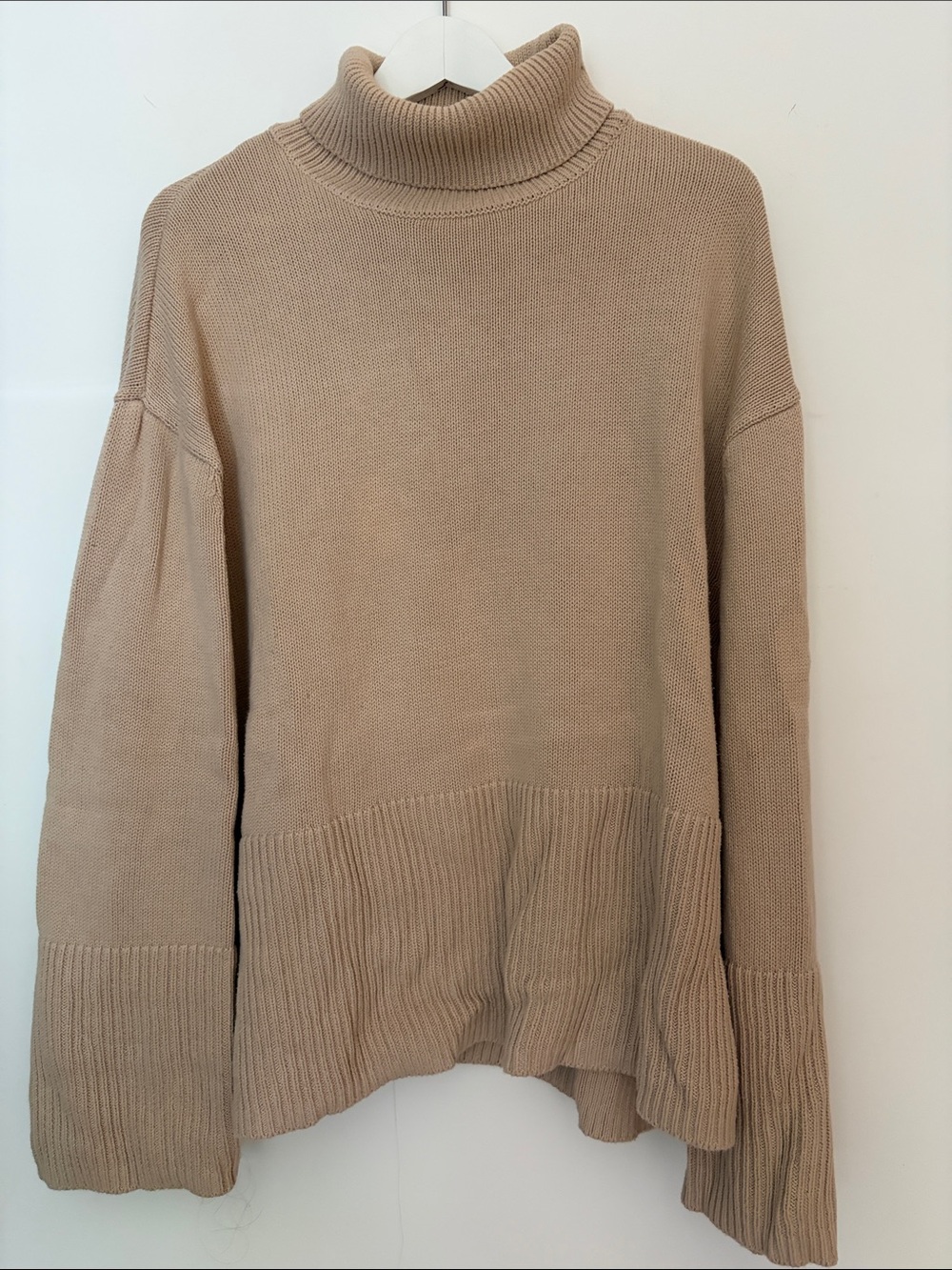 GAP Neutral Beige Turtleneck Sweater